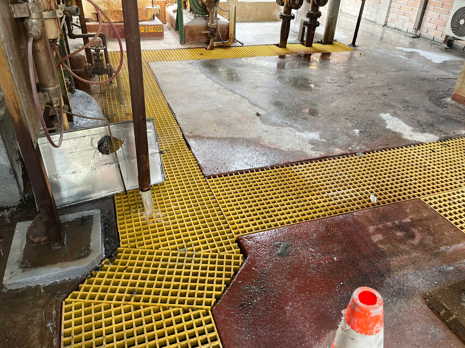 d7df93aa-61b0-4dc2-a805-0e8d1a7403e2